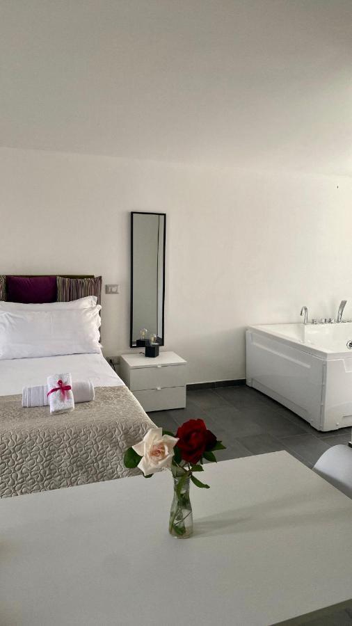 Habitat Luxury Suites Bellona Екстер'єр фото